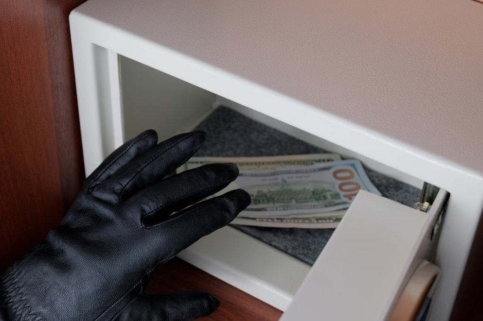 Stealing money from safe